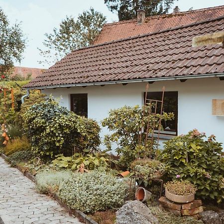 Ferienparadies Am Kammerberg - Ein Ganzes Haus Fuer Sie Alleine!!! Weissenhorn Ngoại thất bức ảnh
