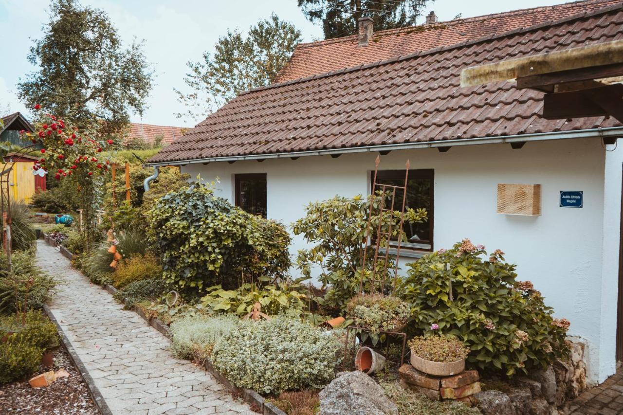 Ferienparadies Am Kammerberg - Ein Ganzes Haus Fuer Sie Alleine!!! Weissenhorn Ngoại thất bức ảnh