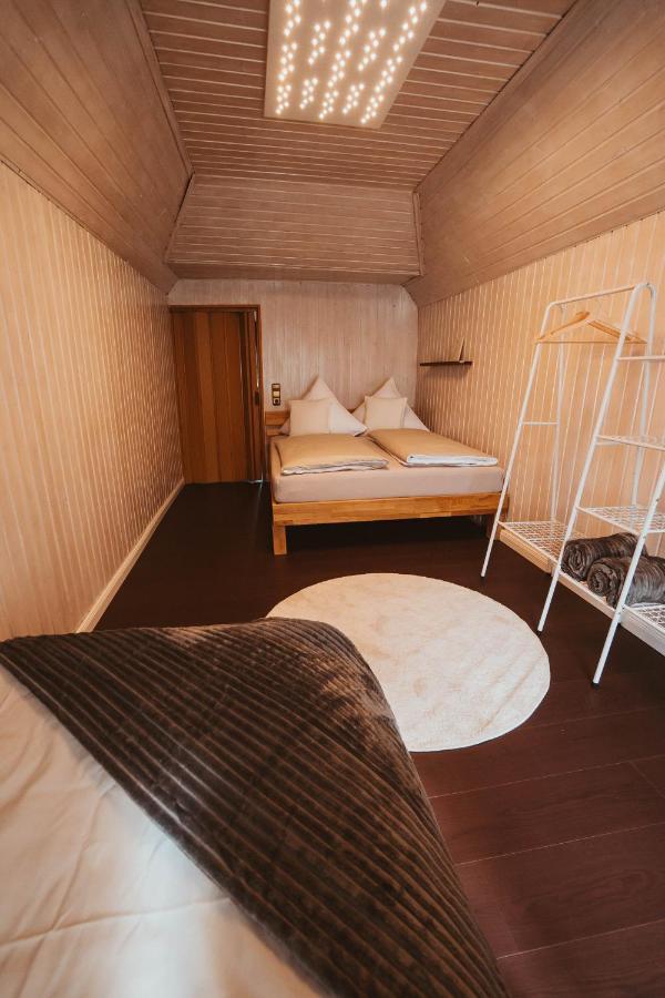 Ferienparadies Am Kammerberg - Ein Ganzes Haus Fuer Sie Alleine!!! Weissenhorn Ngoại thất bức ảnh