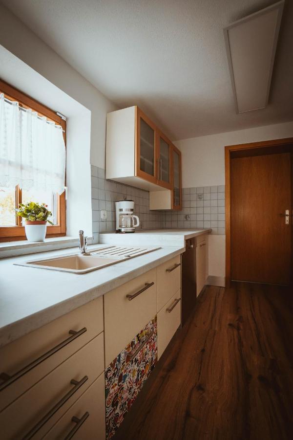 Ferienparadies Am Kammerberg - Ein Ganzes Haus Fuer Sie Alleine!!! Weissenhorn Ngoại thất bức ảnh